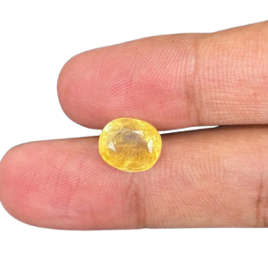 Export Quality Ceylon Yellow Sapphire (सीलोन पुखराज) 5.25 Ratti - with Lab Report